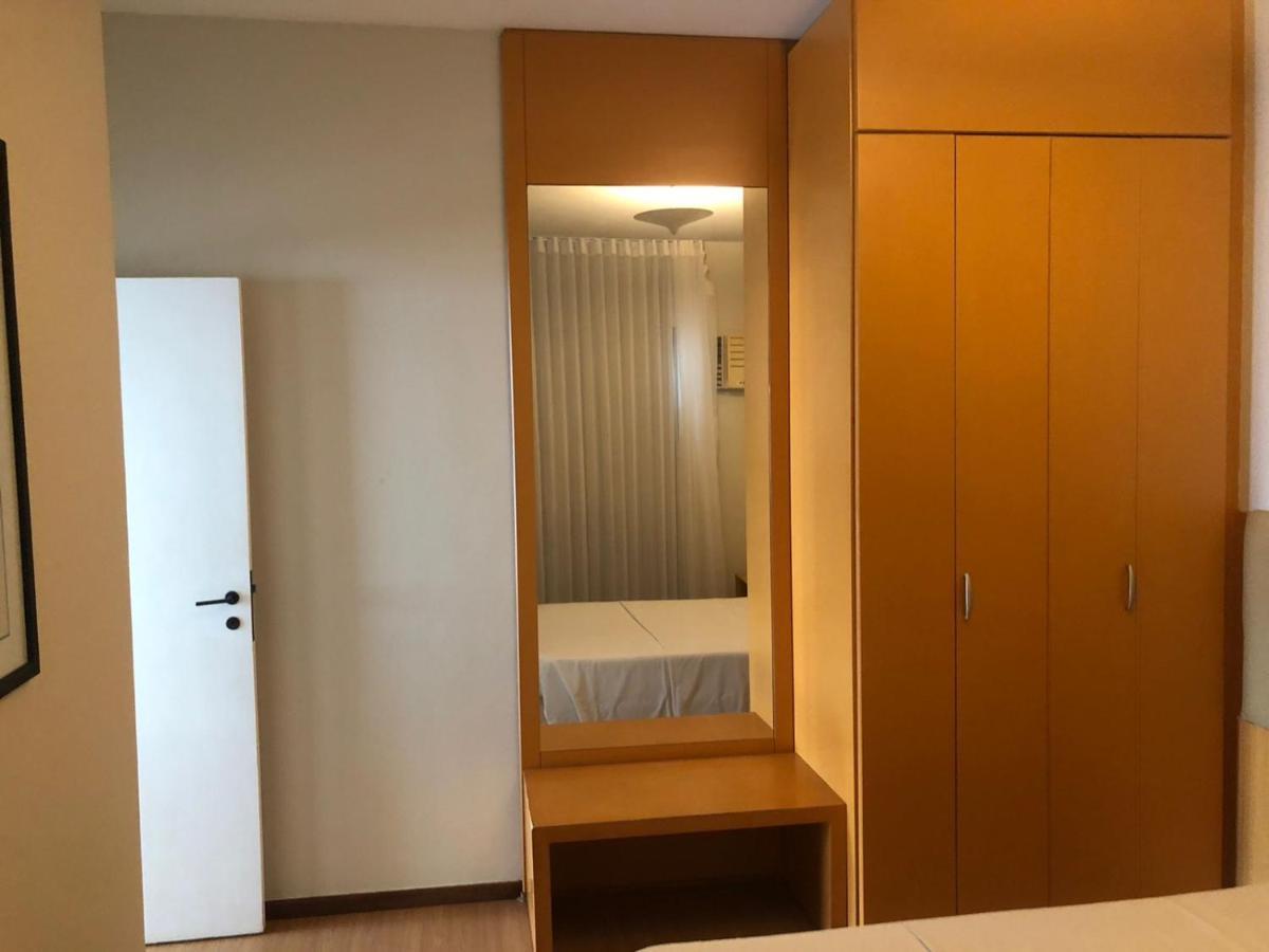 Ianelli Apart's 1106 & 1107